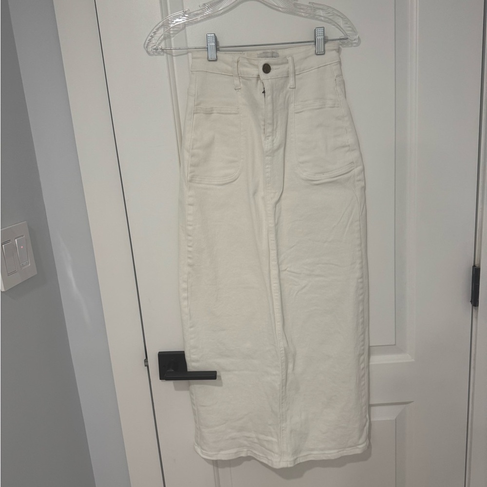 Recollections White Pencil Skirt